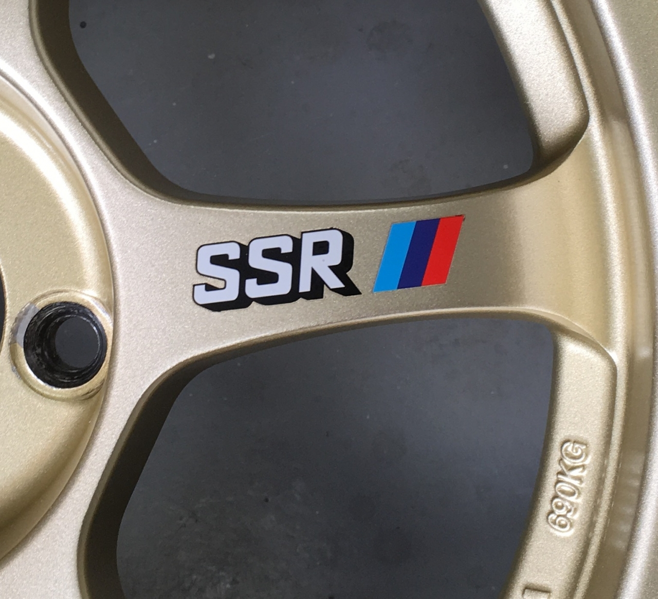 マツダ・ロードスター　ホイールガリ傷リペアのブログを更新しました。